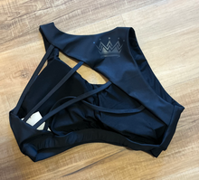 Load image into Gallery viewer, Queens Aria Crop Top Simply Black