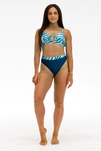 Load image into Gallery viewer, AMBR Super Highs Shorts