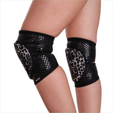 Load image into Gallery viewer, Queen Wear "Wild Leopard" Grippy Knee Pads