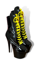 Load image into Gallery viewer, Ribbon Boot Laces