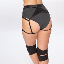 Load image into Gallery viewer, Queen Polewear Garter Belt