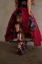 Load image into Gallery viewer, Pole Mom Design Midnight Florals SKIN
