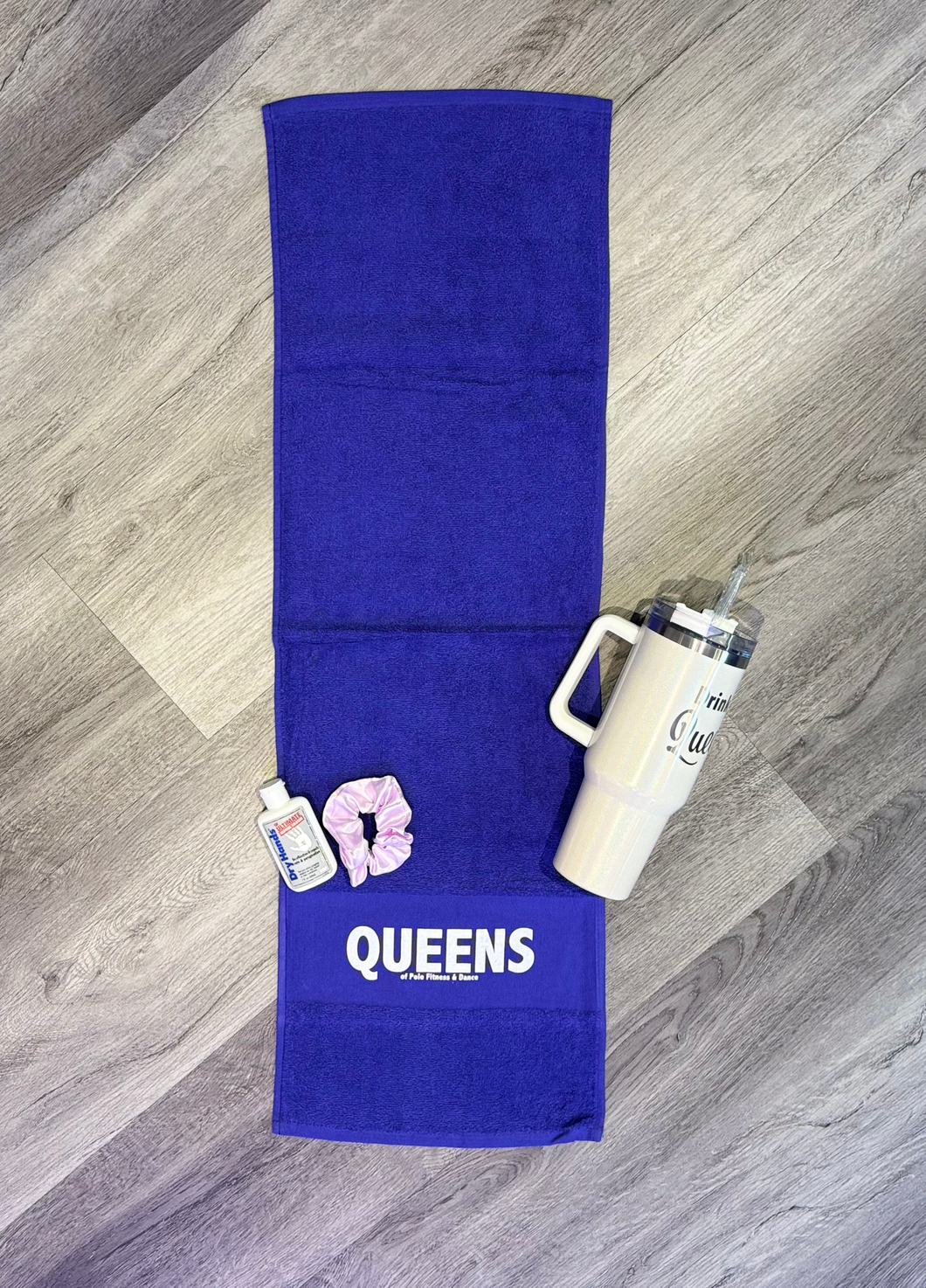 Queens of Pole QUEENS Gym Pole Towel